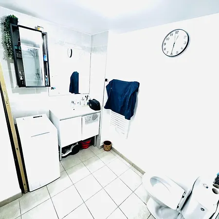 Apartment Superbe Apprt Gare De Galant Aeroport Charle De Gaule